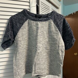 Women’s grey/navy t shirt